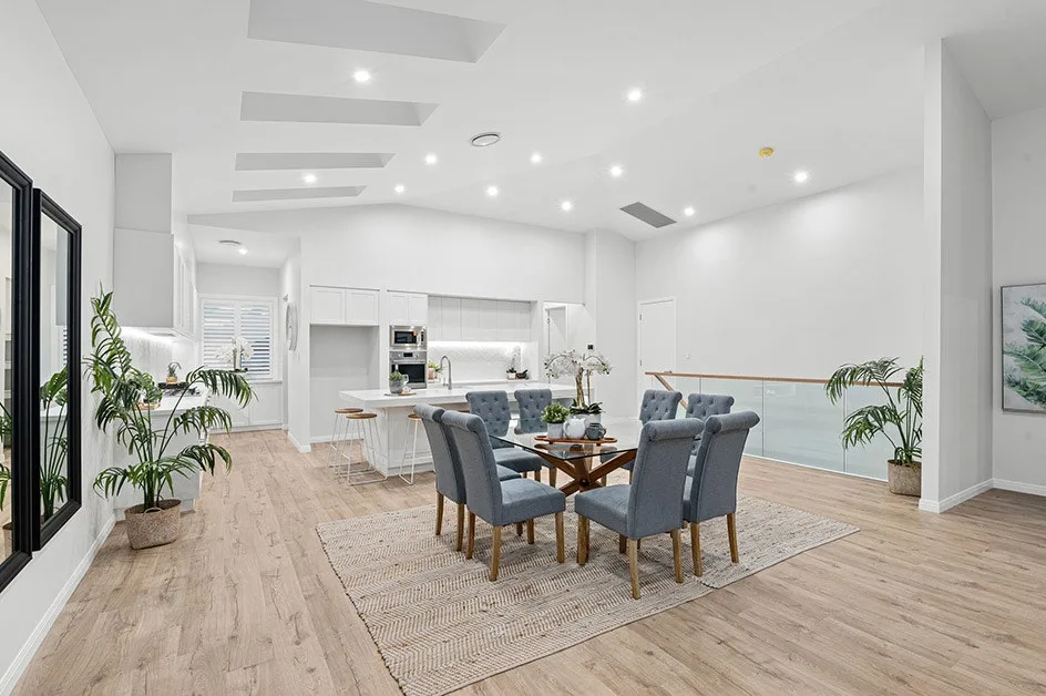 images blog-images blog-reverse-living-kitchen-dining