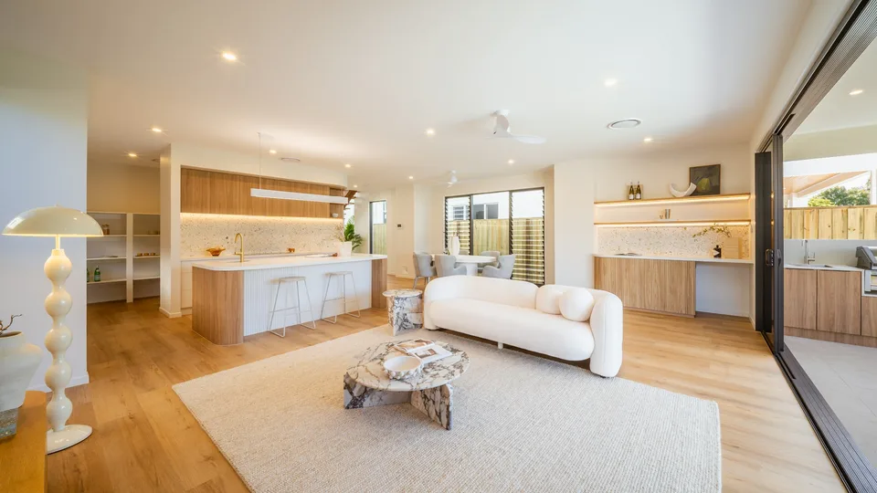 Seamless indoor-outdoor living with warm timber finishes