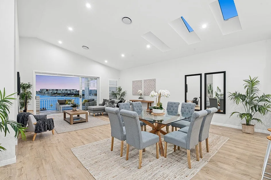 images blog-images blog-reverse-living-lounge-dining